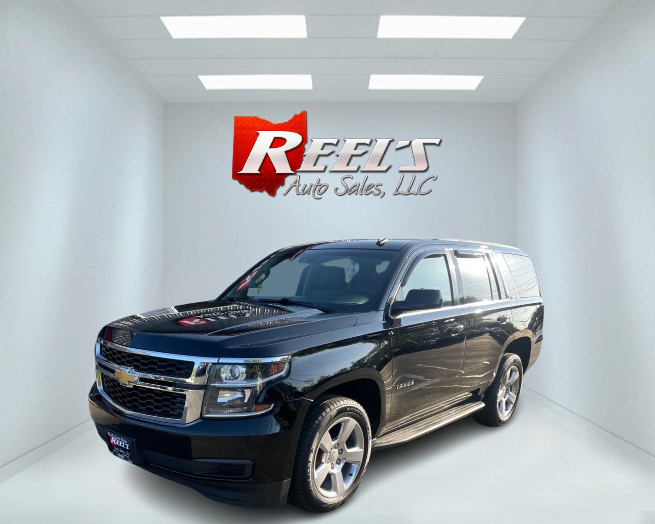 2015 Black /Gray Chevrolet Tahoe LT 4WD (1GNSKBKC4FR) with an 5.3L V8 OHV 16V engine, 6-Speed Automatic transmission, located at 547 E. Main St., Orwell, OH, 44076, (440) 437-5893, 41.535435, -80.847855 - Photo#0